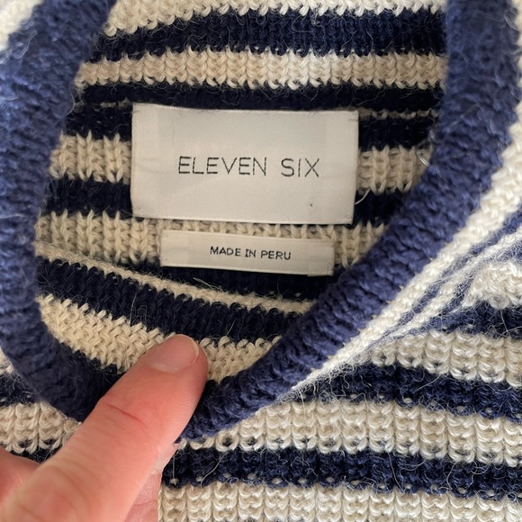 Eleven Six Mia Alpaca sweater size small - Picture 3 of 6